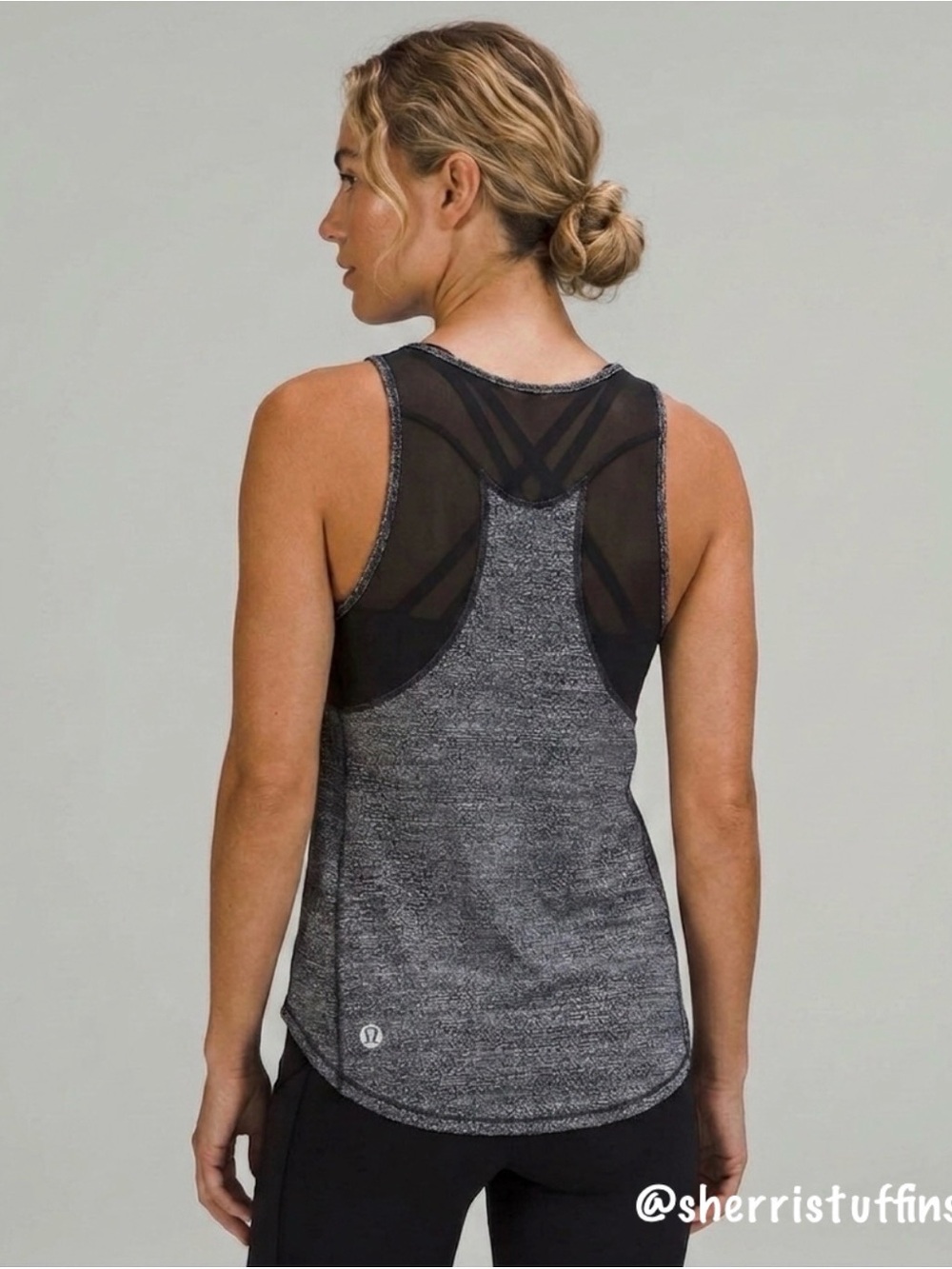 Like New Lululemon Sculpt Tank II Salt White Black Mesh Workout Running Top 4